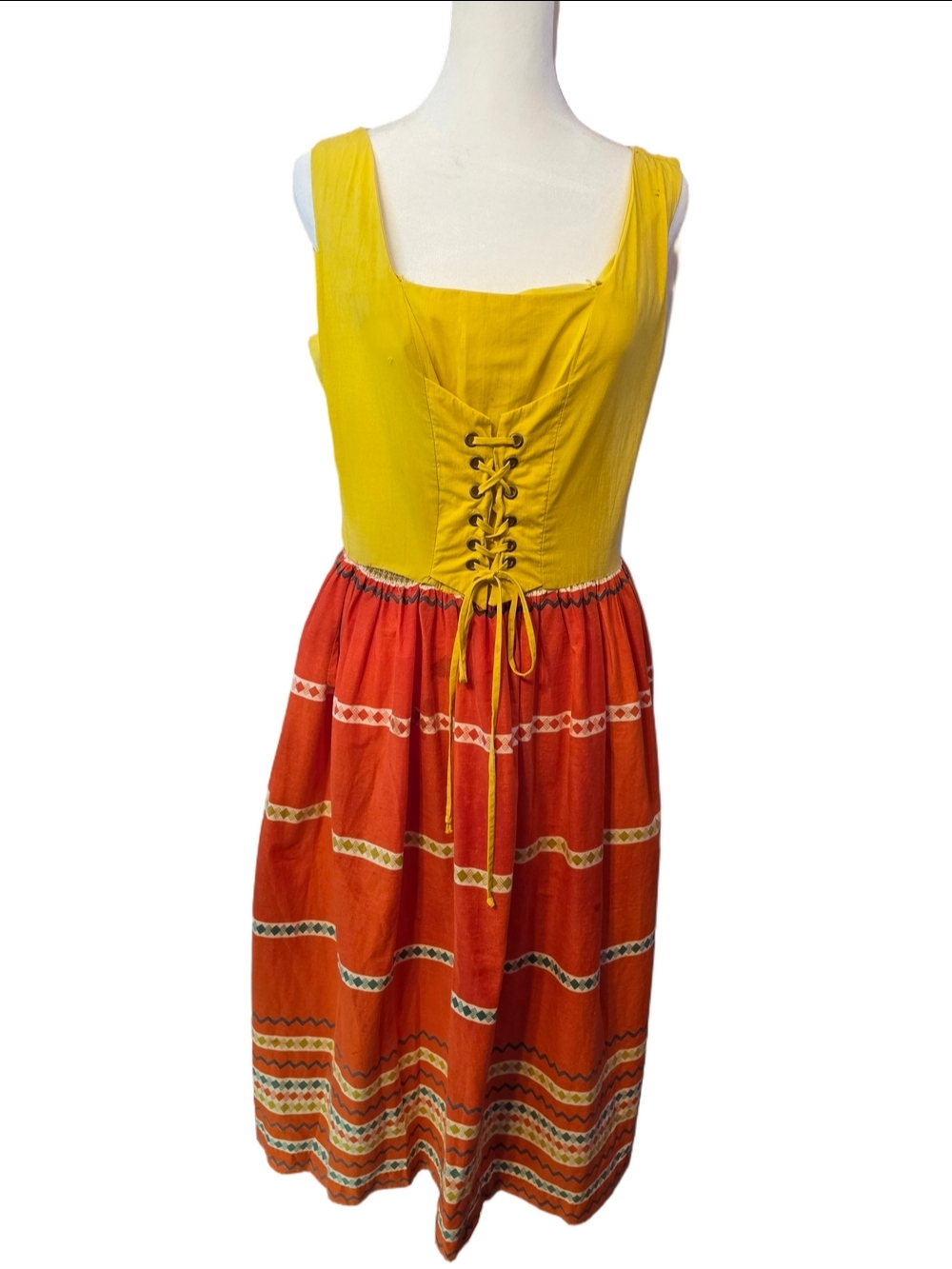 Handmade Medevil Handmaiden Sleeveless Yellow Lace-Up Dress Costume Size Large